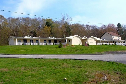 Passport Inn And Suites Chaplin image 1